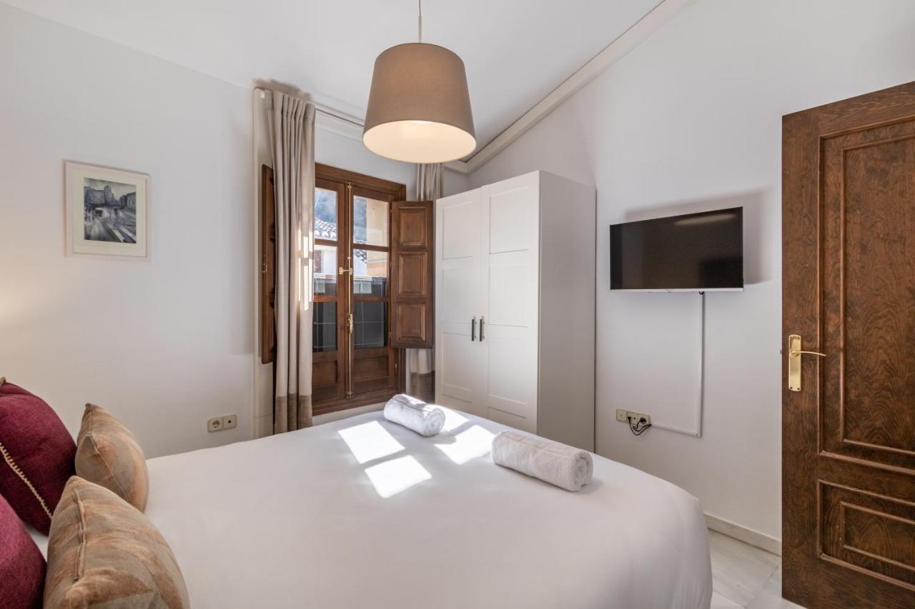 Bns Dauro Suites Granada Exterior foto